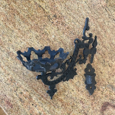 Vintage Cast Iron Oil Lamp Holder Iron Art Black Ornate Swinging Wall Sconce Cover