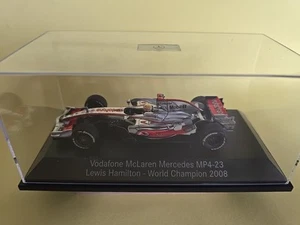 MCLAREN Mercedes MP4-23, Campione del Mondo Hamilton 2008, Concessionario Minichamps 1/43 - Foto 1 di 4