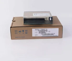 NUEVO Yaskawa One SGDV-1R6AE1A 3PH 0-230V 1.6A 200W SGDV1R6AE1A - Imagen 1 de 5