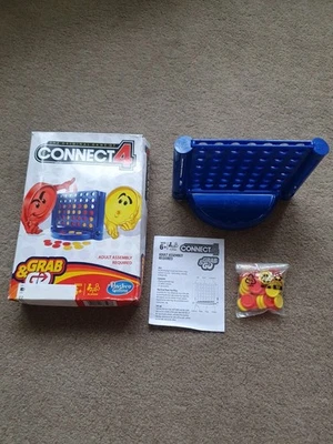 Hasbro Gaming Connect 4 Grab & Go Game - Complete - Image 1 of 2