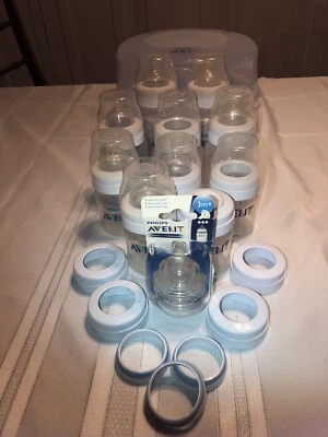 Lote de 10 mamadeiras Phillips Advent e esterilizador Advent 8 seções e mais - Imagem 1 de 4