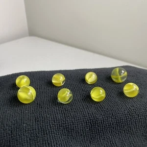 Vintage Marble King Eight Cats Eye Marbles Yellow Clear Lot Different Sizes - Picture 1 of 8