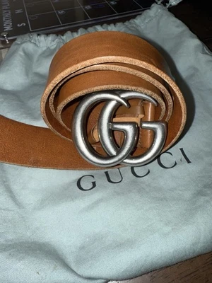 Cinturón de cuero marrón GUCCI Signature doble G - Imagen 1 de 4