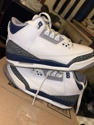 Air Jordan 3 Retro GS 'Midnight Navy' Foto 1 de 4