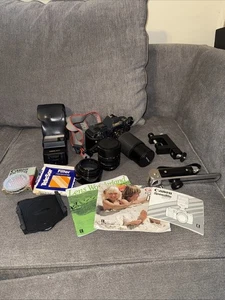 Canon T70 Camera Bundle 35-70mm 75-200mm Lens 277T Flash Etc. - Picture 1 of 20