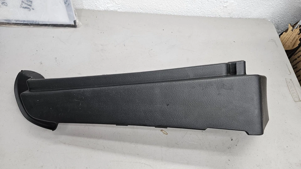 99-05 MK4 Trunk Parcel Trim Black VW Volkswagen Golf GTI R32 Foto 1 de 3