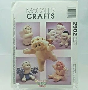 Muñecas de peluche McCalls Pattern 2902 Dreamsicles Angel Hugs, 5 versiones + estatuilla - Imagen 1 de 6