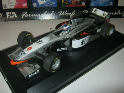 1:18 McLaren Mercedes MP4/12 "BLACK STAR" M. Häkkinen 1997 Minichamps In SC - Immagine 1 di 3