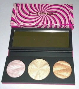 MAC Step Bright Up Extra Dimension Skinfinish Palette - Light - New in Box - Picture 1 of 5