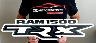 Letrero de acero RAM TRX - negro - grande 30" x 7" Foto 1 de 4