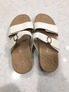 Vionic Größe 8 weiße Lederriemen Sandalen Slipper orthopädisch - Bild 1 von 7
