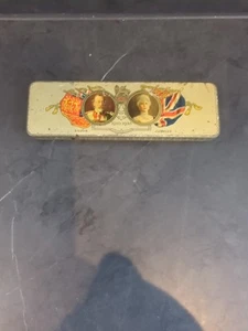 Cadbury chocolate tin Silver Jubilee of King George V and Queen Mary in 1935 - Picture 1 of 6