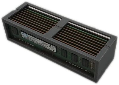 Samsung 80GB PC3-12800U (10x8GB) DDR3 Desktop RAM - Image 1 of 4