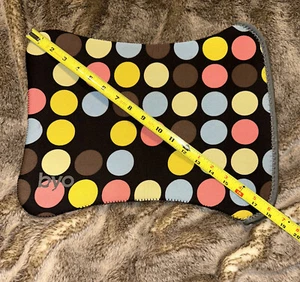 Estuche con funda suave Polkadot para computadora portátil BYO de 17 pulgadas - Imagen 1 de 3