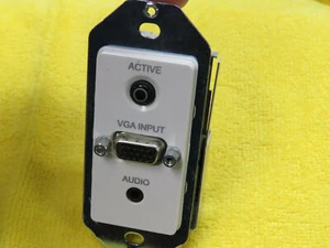 AMX FG1402-51-DW UPX-RGB+A-DE RGB Universal Transmitter Decor Style Wallplate - Picture 1 of 6