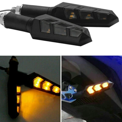 INDICADORES INTERMITENTES LED HUMO MOTO UNIVERSAL LUZ INTERMITENTE BICICLETAS DEPORTIVAS Foto 1 de 4