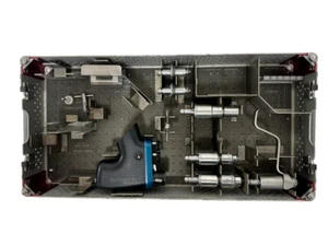 Synthes Small Battery Power Drill Set, Incomplete - Picture 1 of 4