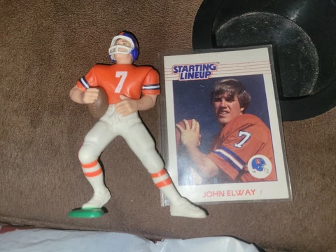 1988 John Elway Starting Lineup figure and Card Denver Broncos SLu Cover