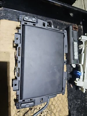 2016 PEUGEOT 3008 5008 GENUINE SAT NAV TOUCH SCREEN  98045606ZD #650 - Image 1 of 4