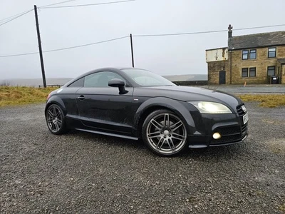 Audi TT S-line 2.0 TFSI Black Edition - Image 1 of 4