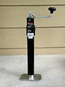Gato de remolque giratorio de montaje en tubería CURT 28356 con mango superior. Viaje de 5.000 libras, 15" - Imagen 1 de 7