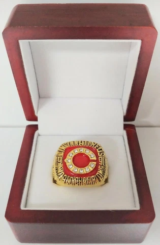 1990 Cincinnati Reds ERIC DAVIS World Series Championship Ring & Display Box Cover