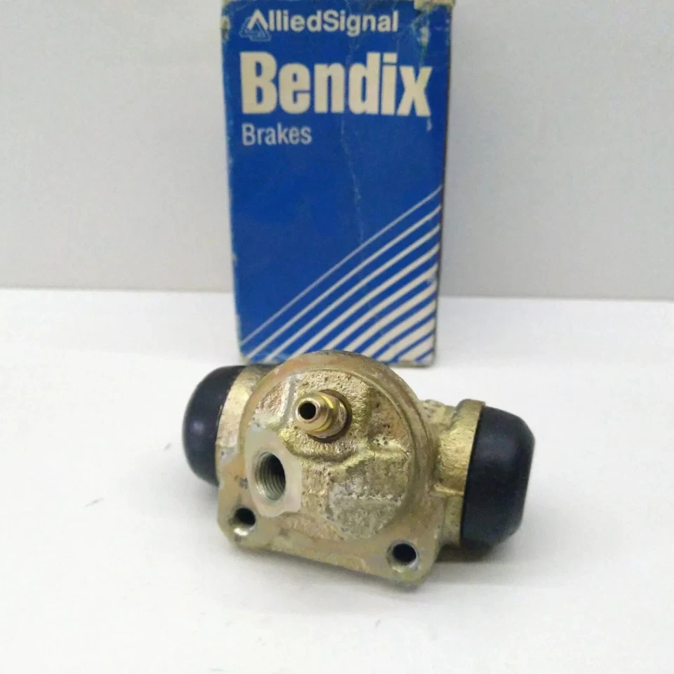 Cilindro freno trasero izquierdo alfa romeo 33 - alfasud 60749888=211829 Foto 1 de 1