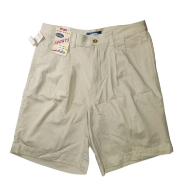 Old Navy Walking Shorts Mens Size W33 Longer Length Light Beige Pleated New NWT - Image 1 of 4