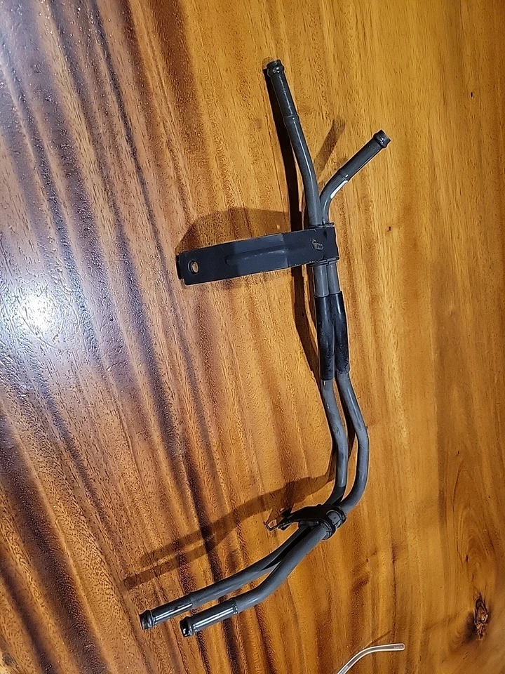 Power Steering Return Hose Lexus IS300 2001-2005 OEM p2494b2 Foto 1 de 1