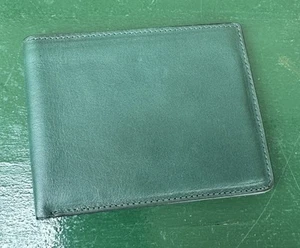 RARE VINTAGE ROLEX GREEN LEATHER BIFOLD WALLET + COIN POCKET 1960-70s - Picture 1 of 7