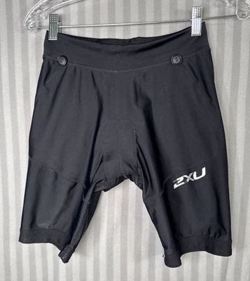 Bermuda de ciclismo feminina 2XU preta tamanho médio acolchoada camurça assento almofada - Imagem 1 de 4