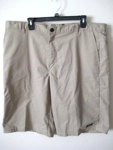 Neu ohne Etikett - Dickies Canvas Polyestermischung Utility Shorts Größe 40 mit 12 1/2 Zoll Innennaht - Bild 1 von 11