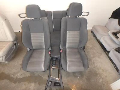 2011-2014 DODGE CHALLENGER BLACK/GRAY CLOTH FRONT & REAR SEATS W/CONSOLE 11 12  Foto 1 de 4