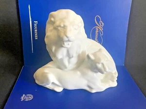 HEREND PORCELAIN SNOW WHITE LION AND LIONESS FIGURINE 15352 - Picture 1 of 6