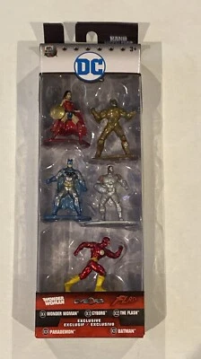 NANO METALFIGS DC COMICS 5 Figure Pack The Flash Batman Wonder Woman Cyborg - Image 1 of 4