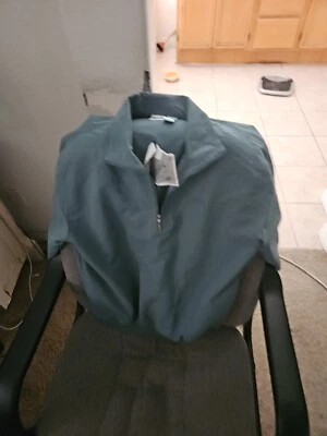 IZOD Vintage  1/4 Zip Pullover Windbreaker Sz M Very Nice New With Tags. Ladies. - Image 1 of 4