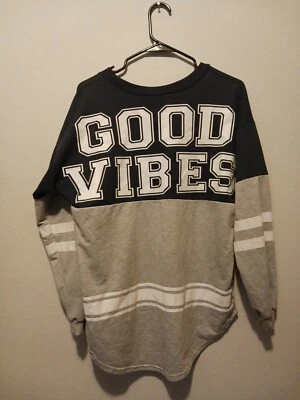 Sudadera Rue 21 Mujer Talla M Gris Azul Marino Good Vibes Foto 1 de 4