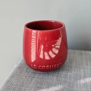 Taza de té roja Le Creuset nueva sin caja - Imagen 1 de 2