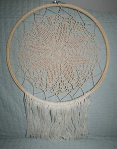 Crocheted Doily Wall Hanging Dreamcatcher Ecru 14 Inches Handmade Fast Shipping - Picture 1 of 6
