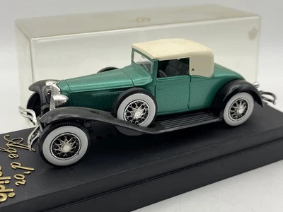 SOLIDO Cord Coupé 1930 1:43 green beige top Ref: 4080 diecast car model - Image 1 of 4
