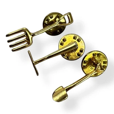 Lote 3 alfileres de jardín tachuela de corbata tono dorado pequeña 1" pala rastrillo horquilla Foto 1 de 4