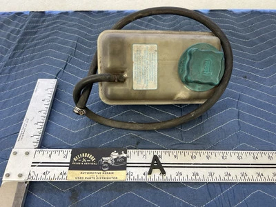 1992-1995 Volvo 940 740 tanque reservatório de transbordamento de expansão de líquido de arrefecimento fabricante de equipamento original #8LB - Imagem 1 de 4