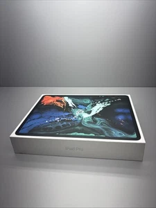 Apple iPad Pro 12.9-inch (3rd generation) A1876 64 GB, Wi-Fi, 12.9 in - Silver - Picture 1 of 10