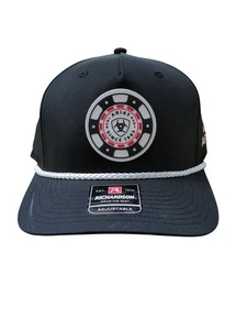 Gorra Ariat para Hombres Snapback Negra Parche de Fichas de Poker Ajustable Sombrero de Camionero Occidental - Imagen 1 de 3