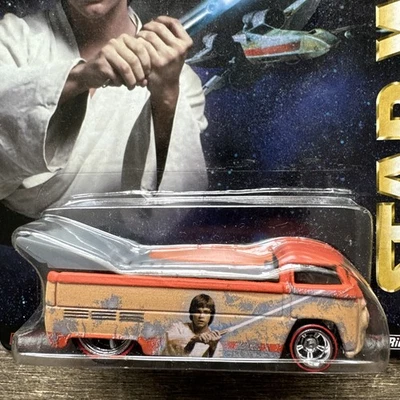 Camión de arrastre Volkswagen Star Wars 2015 Hot Wheels Foto 1 de 4