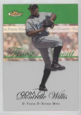 2007 Topps Finest Rookie Moments Green Refractor /199 Dontrelle Willis #RFM-DWW - Image 1 of 2