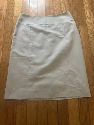 Falda lápiz Max Mara 4 gris forrada de algodón hecha en Italia Foto 1 de 4