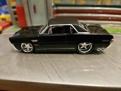 Pontiac GTO 1965 techo rígido escala 1:64 coche fundido a presión Maisto Foto 1 de 4