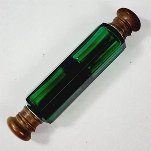 Botella de perfume vintage victoriana de vidrio verde tapas dobles de cobre de 10 caras - Imagen 1 de 9