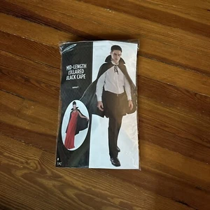 Black Cape Adult Mid Length Collared NIB - Bild 1 von 2
